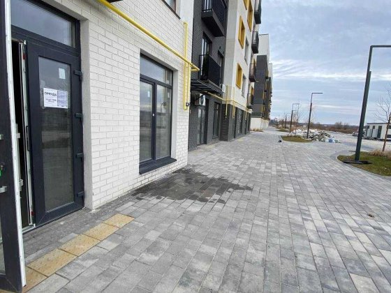 Комерція фасад під Ваш бізнес. Новий район, поруч Фора. Ірпінь