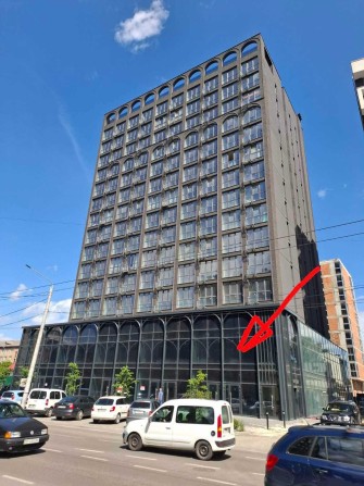 Продаю приміщення в торгову центрі Ярко. Південний бульвар. 85м2 - фото 1