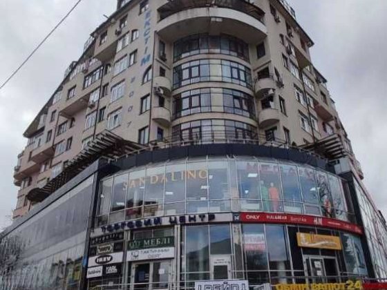Продаж комерційного пр-я 5м2 у ТЦ Екстім,вул.Мельника 2а_SB Ивано-Франковск