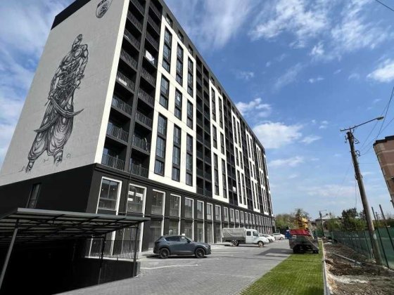 Велике і функціональне приміщення на 1 поверсі в центральній частині міста Ивано-Франковск