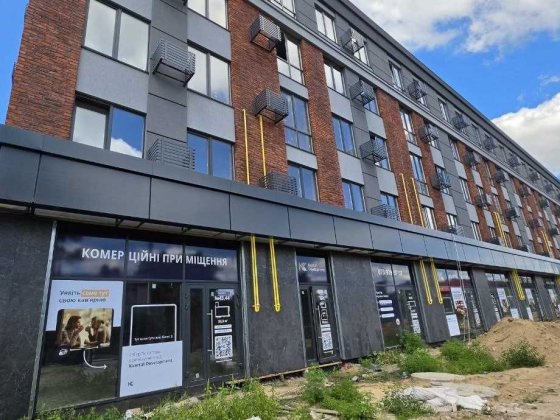 приміщення 48 кв.м., з газовим опаленням, панорамні вікна, висока стеля, Соборна, Ірпінь Ірпінь