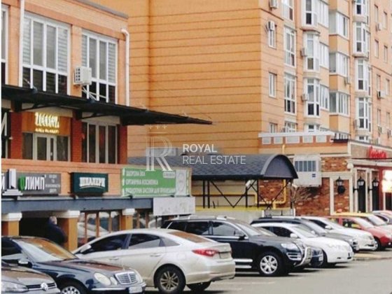Продаж Торгівельна площа 60м2 вул. Університетська  Ірпінь фасадне в ЖК Карат з ремонтом Ирпень