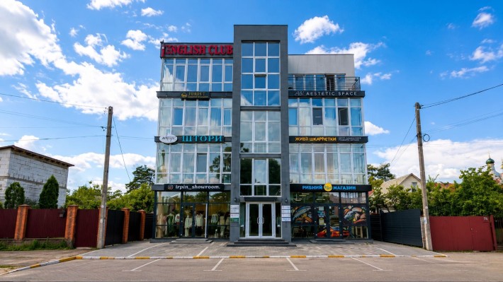 Продаж комерційне  приміщення, вул. Соборна 60 м² | Торгово-офісний центр - фото 1