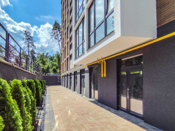 Комерція 41,6 м2! продаж, фасад! В новому ЖК! Ірпінь