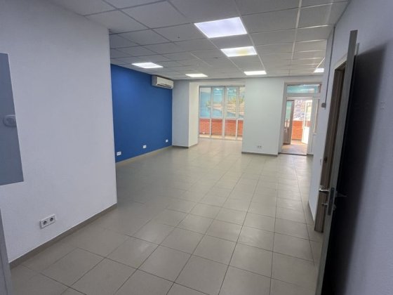 Комерційне приміщення в районі Центрального парку. Ірпінь