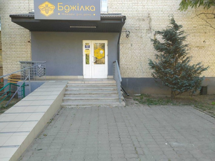 Продаж офісного приміщення 167.9 м2,  м. Луцьк, бульвар Дружби Народів - фото 1