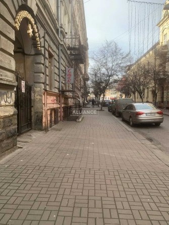Продаж комерції 85м2 в самому центрі міста, вул.Леся Курбаса - фото 1