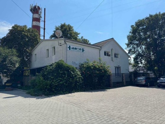 Продаж окремостоячого приміщення по просп. Відродження! Луцьк
