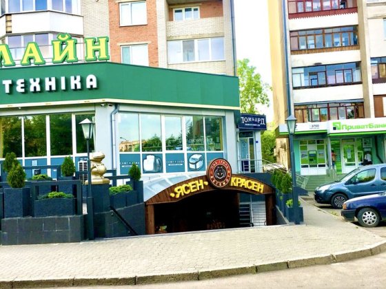 310 м² на пр. СОБОРНОСТІ / ФАСАД / 60 кВт / Окремий вхід і парковка Луцьк
