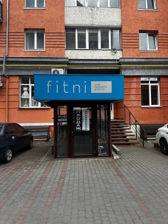Продаж фасадного цоколя 85 м2 під басейн або реабілітаційний центр - фото 1