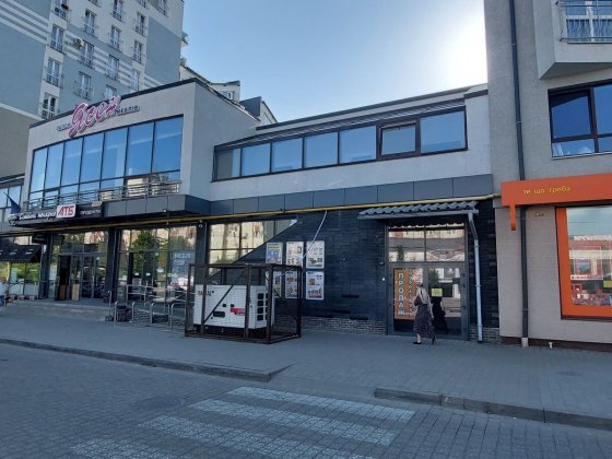 Продаж Комерції дуже прохідне місце Ивано-Франковск
