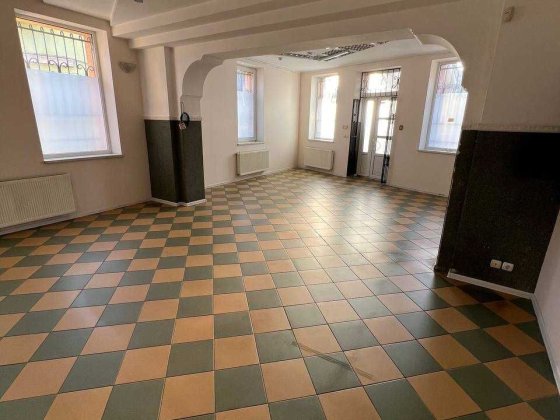Продається комерційне приміщення по вулиці Галицька. Ивано-Франковск