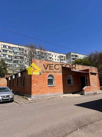 БЕЗ КОМІСІЇ 0% Приміщення 200м2 з ремонтом та інд.опаленням - фото 1