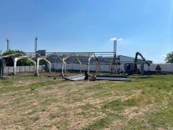 Продам каркаси ангарів клюшечників 2200 м2 Полтава