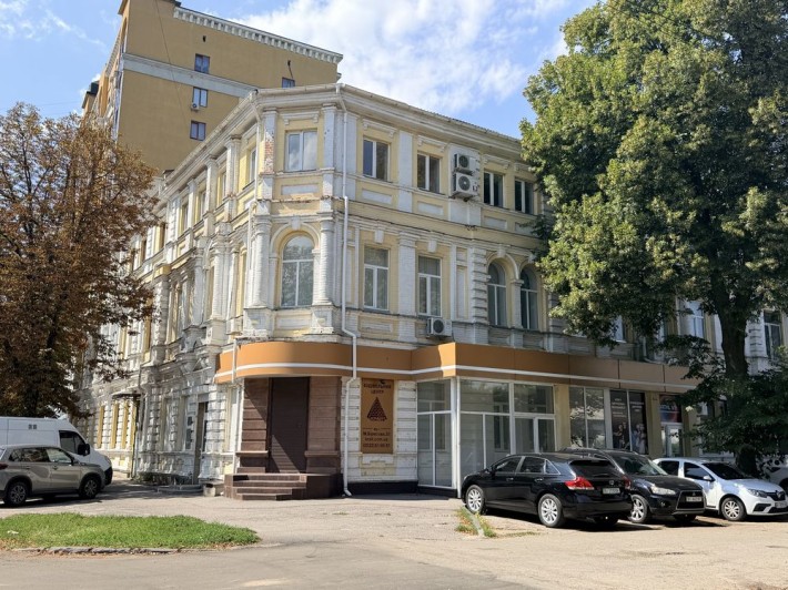 Продаж приміщення 225м2, центр міста - фото 1