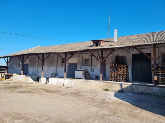 Продаж приміщення  940м²