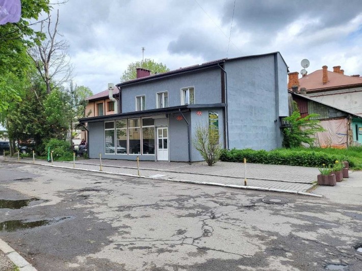 продаж комерційного об*єкту -парк Франка поруч - фото 1