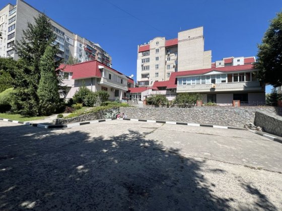 Продам приміщення в центрі Сум Сумы