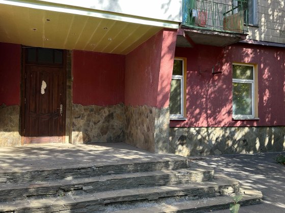 зуп.Опитна продаж нежитлового приміщення 122м2