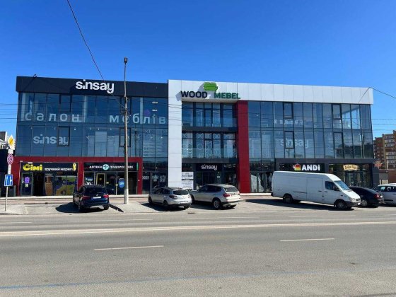 Продаж комерційного приміщення (третій поверх)