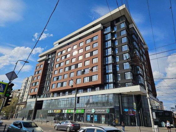 Продаж офісних приміщень в ЖК “Централ Холл”