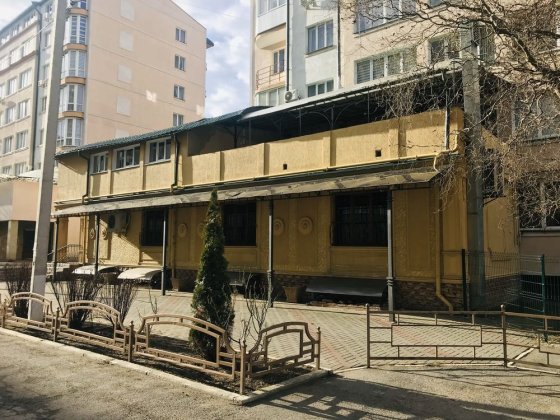 Приміщення 502 м² під клініку, кафе, офіс,салон краси Черновцы