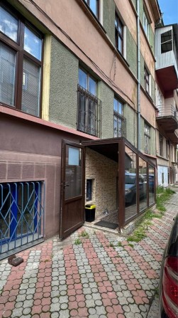 Продам комерційне приміщення в центрі - фото 1