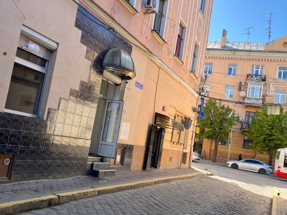 Приміщення в центрі міста Черновцы