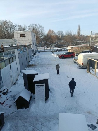 Продам діючу Станцію технічного обслуговування автомобілів м.Рівне, вул.Соборна,420 - фото 1