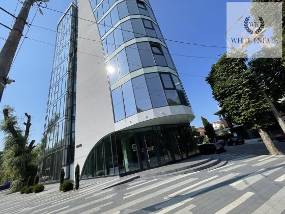 Продаж комерційного приміщення в БЦ