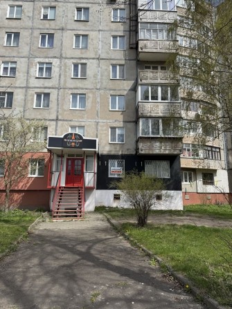 Продаж фасадного приміщення на зупинці - фото 1