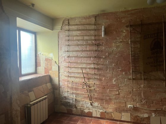 Продається приміщення вільного призначеня на Брати Руснаки Черновцы