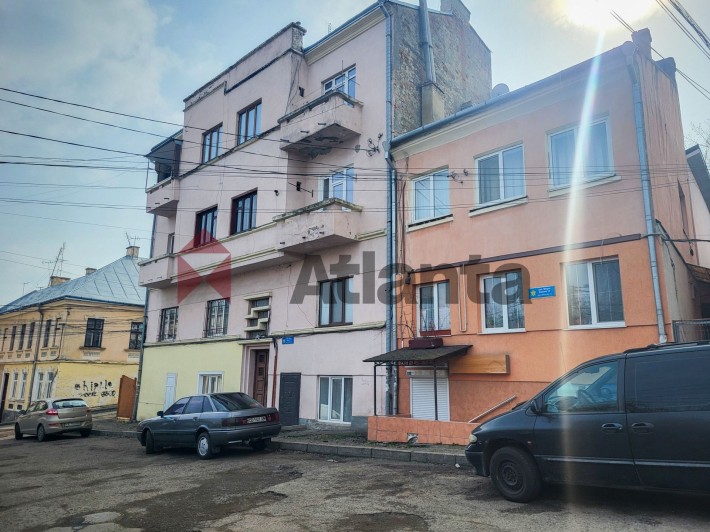 Багатоцільова комерція на Турецькій площі. - фото 1