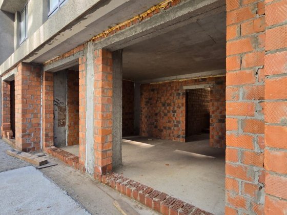 Продаж комерційного приміщення
вул. Ерліха, 6 — ЖК «Прем’єра» Черновцы