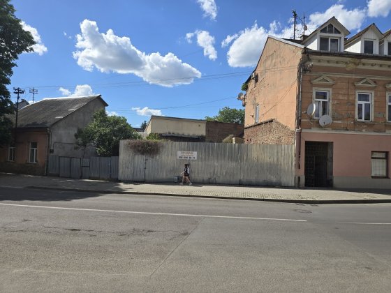 ТОП-локація! Центр Ужгорода – ділянка під комерційну забудову