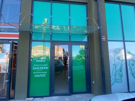Продається комерційне приміщення в Петриках (Тернопільський р-н)