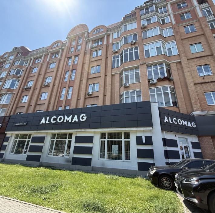 Продаж комерційного приміщення на бул. Шевченка, 150 - фото 1