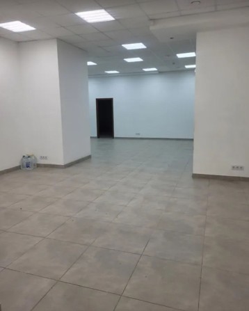 Продаж комерційного приміщення на вул. Золотогірська, площа 264 кв.м - фото 1