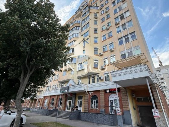 Комерційне приміщення в центрі Черкаси