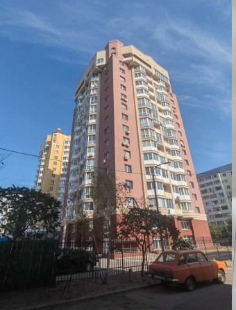 Продаж приміщення 100 метрів по вул.Вололимира Великого(Гагаріна) 41/2 - фото 1