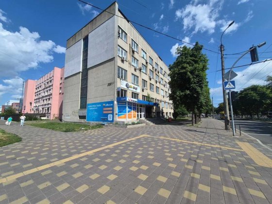 Продаж адміністративно-офісних приміщень Черкаси