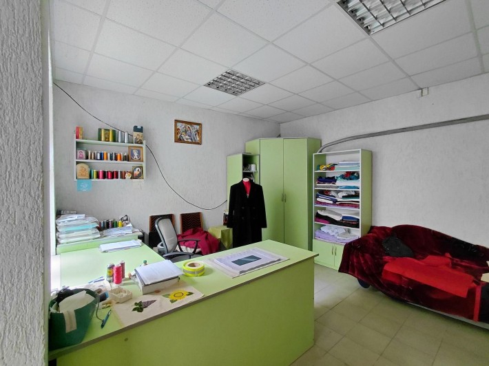 Продаж комерційного приміщення 114 м.кв у центрі Тернополя | 1 поверх - фото 1