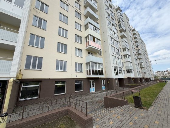 Приміщення з ремонтом вул. Незалежності, р-н Масани Чернигов