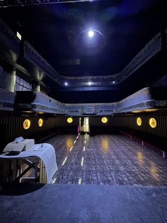 Продаж комерційного приміщення в центрі 1200$ за кв - фото 1