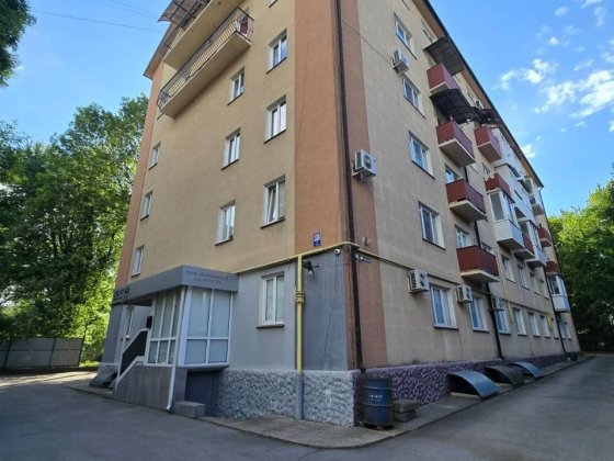 Продаж комерційного приміщення поруч з парком Черновцы