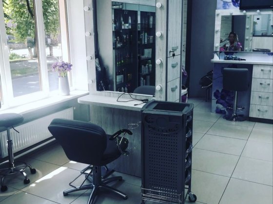 Готовий бізнес! Салон краси 130 м² з меблями та технікою Черновцы