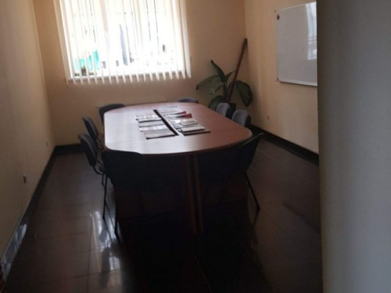 Приміщення  105м² Черновцы