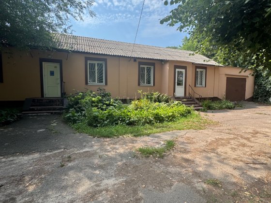 Продам помещение под медклинику в центре города Чернигов