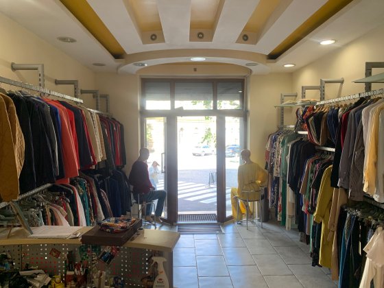 Продається фасадне приміщення в історичному центрі Чернівців Черновцы