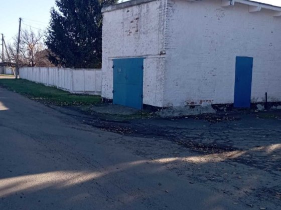 Продається комерційне приміщення с.Білозіря  вул .Стрижаченка буд.64. Черкаси